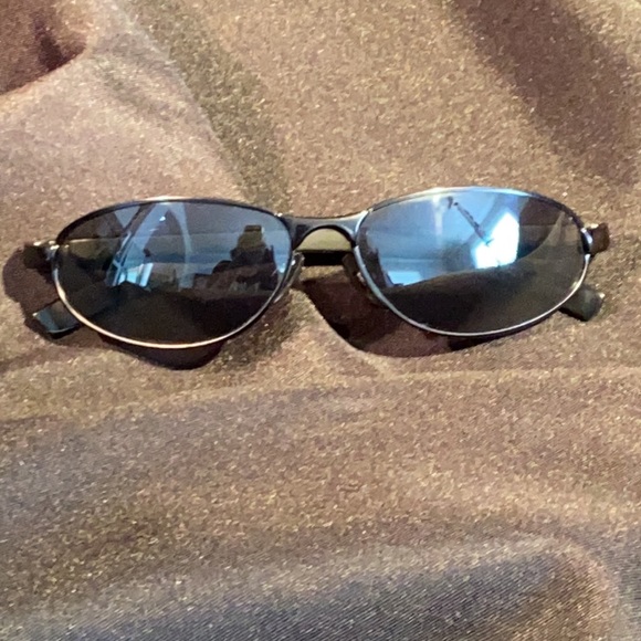 Men’s Black Fashion Sunglasses - Picture 5 of 6